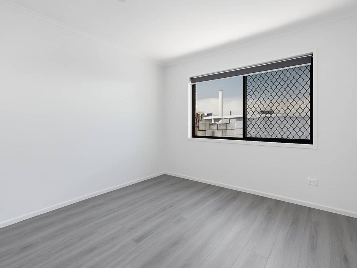 52 Heeb Street, BUNDALL - Thumbnail 7