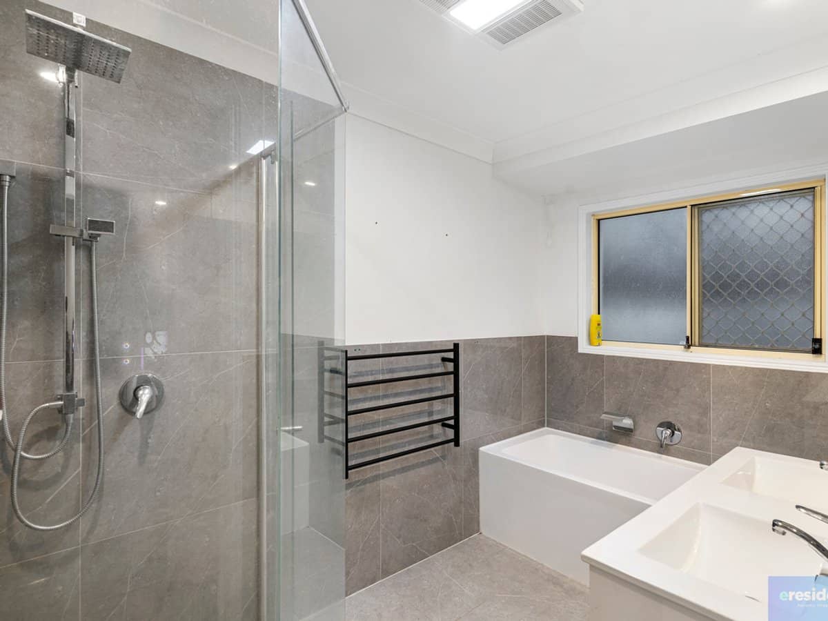 14 Kummara Road, EDENS LANDING - Thumbnail 20