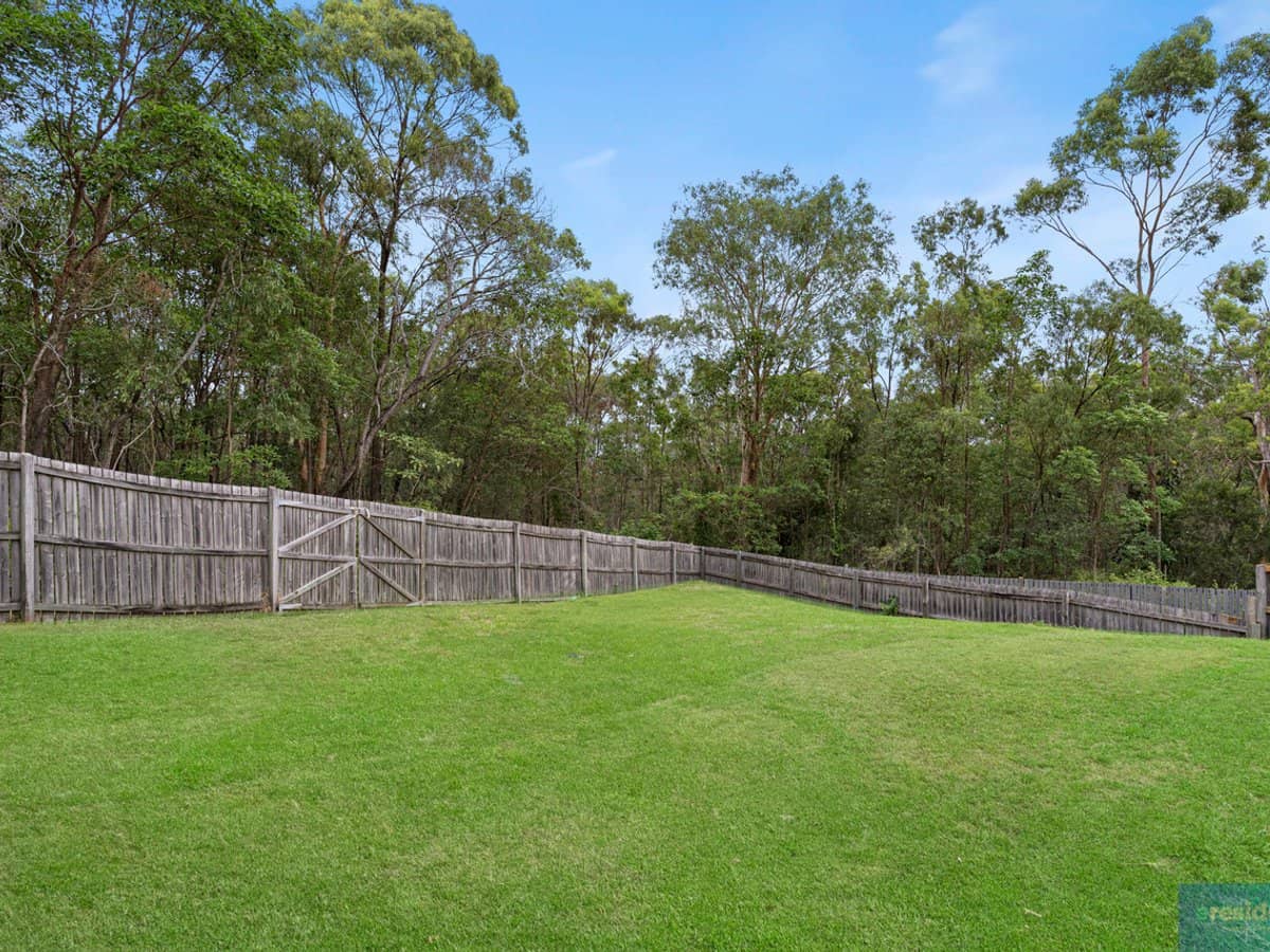 14 Kummara Road, EDENS LANDING - Thumbnail 27