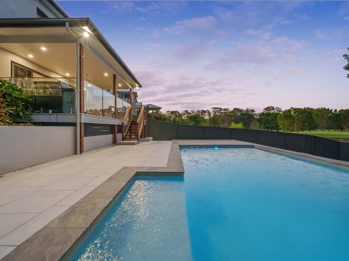 27A Andromeda Parade, ROBINA - Thumbnail 1