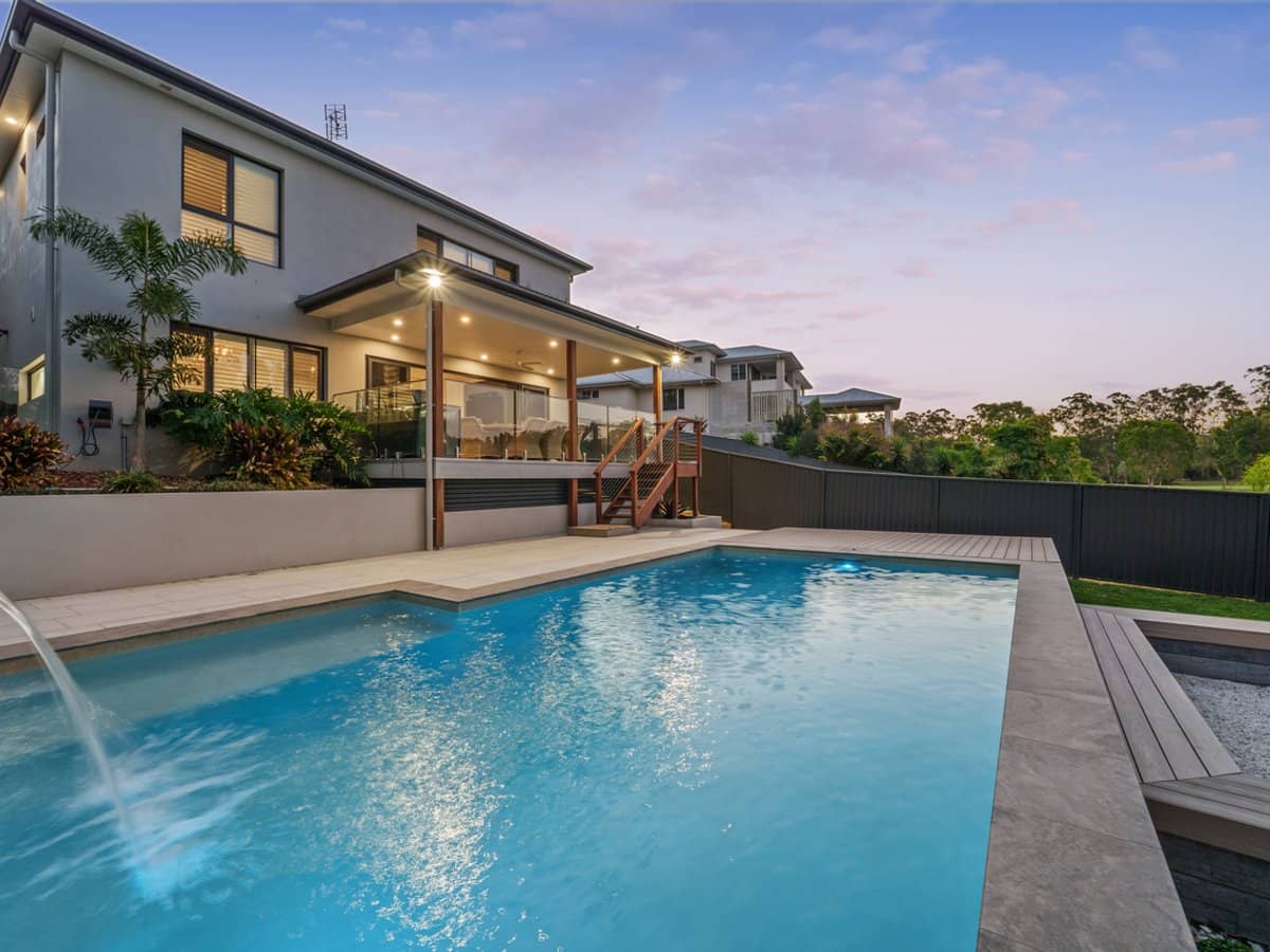 27A Andromeda Parade, ROBINA - Thumbnail 8