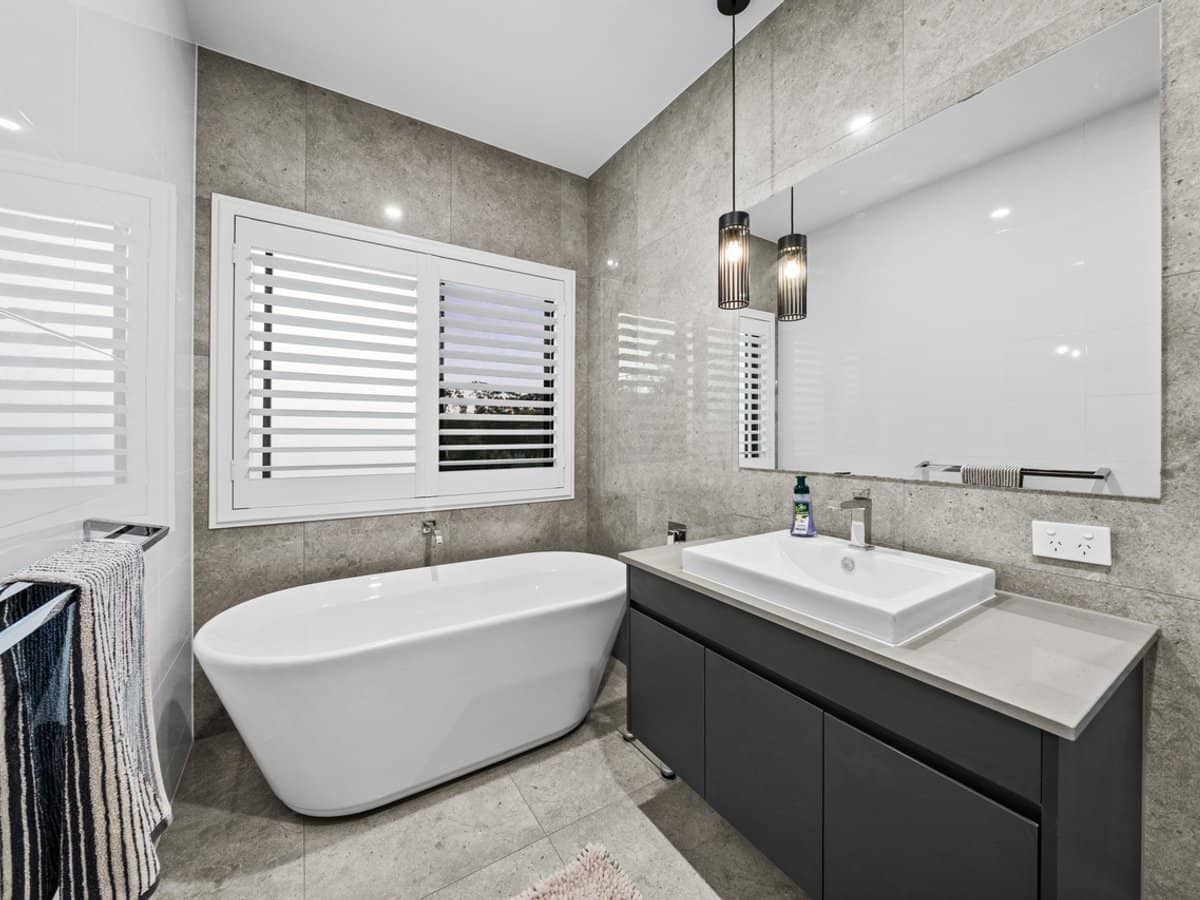 27A Andromeda Parade, ROBINA - Thumbnail 15