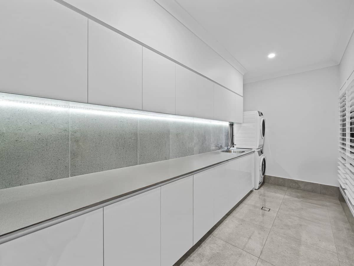 27A Andromeda Parade, ROBINA - Thumbnail 16