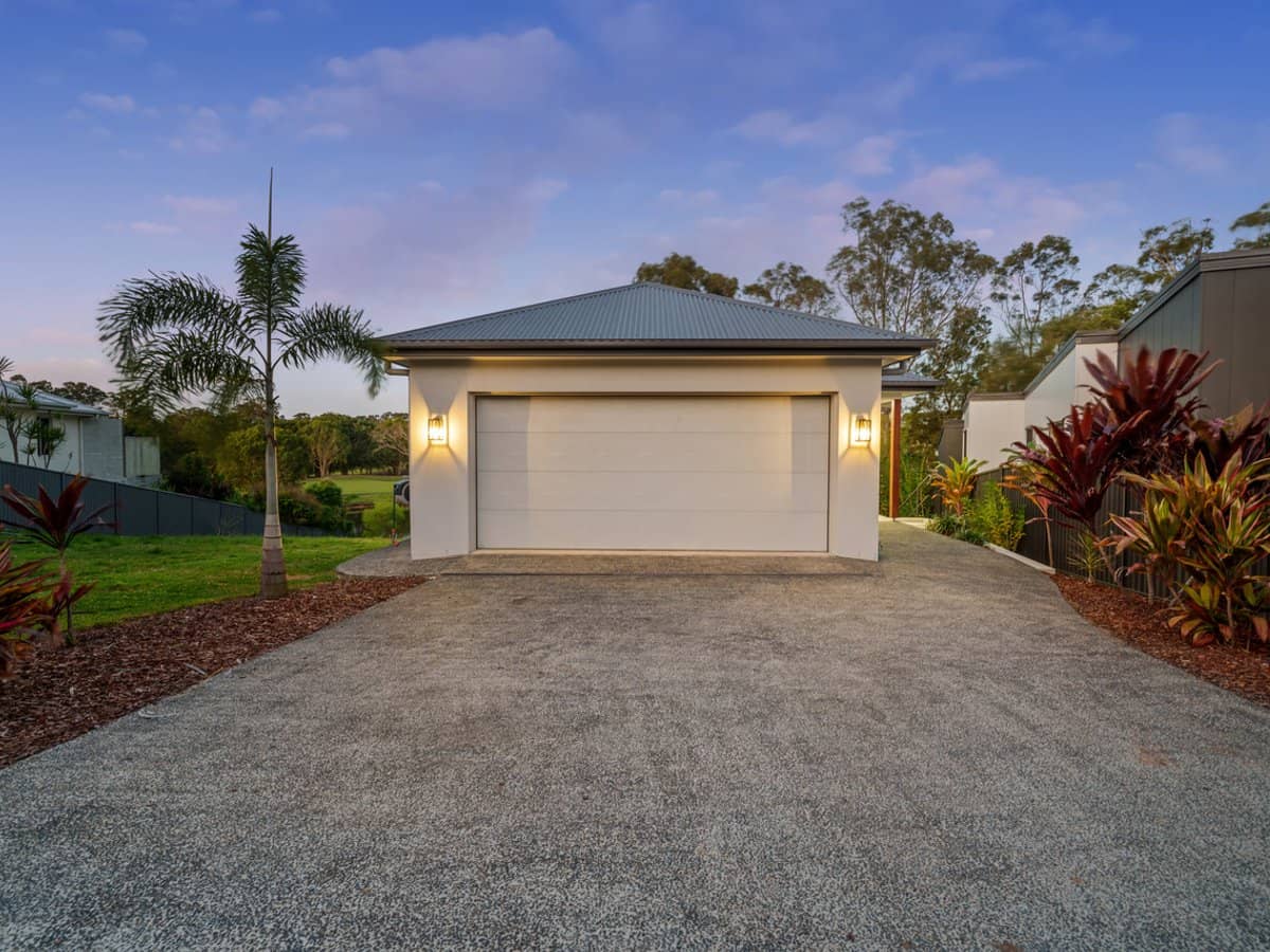 27A Andromeda Parade, ROBINA - Thumbnail 32