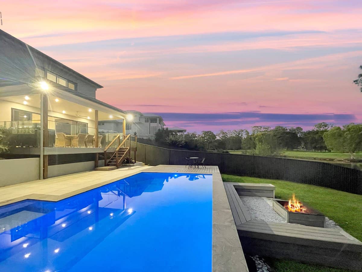 27A Andromeda Parade, ROBINA - Thumbnail 1