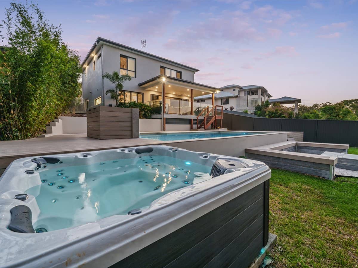 27A Andromeda Parade, ROBINA - Thumbnail 7