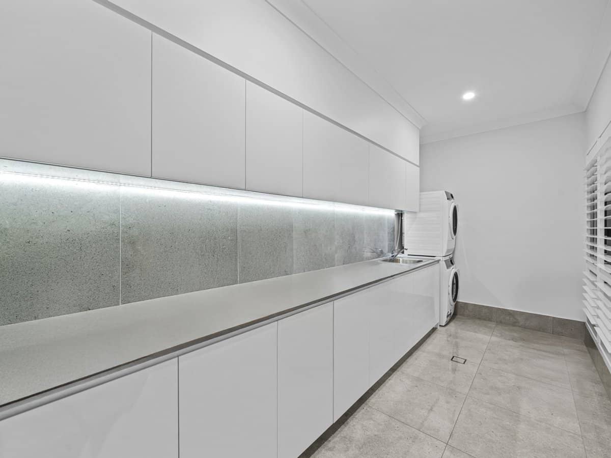 27A Andromeda Parade, ROBINA - Thumbnail 23