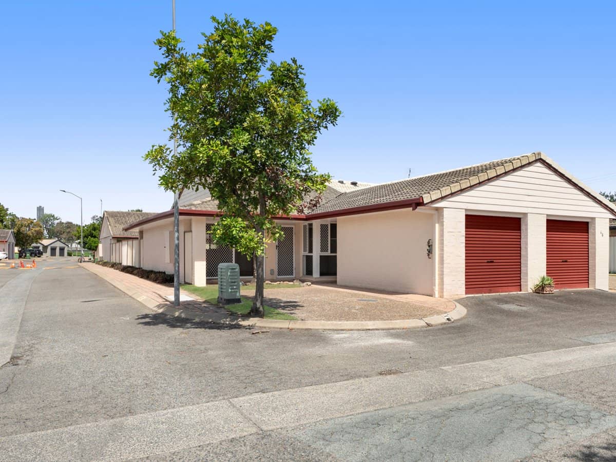 128 Benowa Road, SOUTHPORT - Thumbnail 18