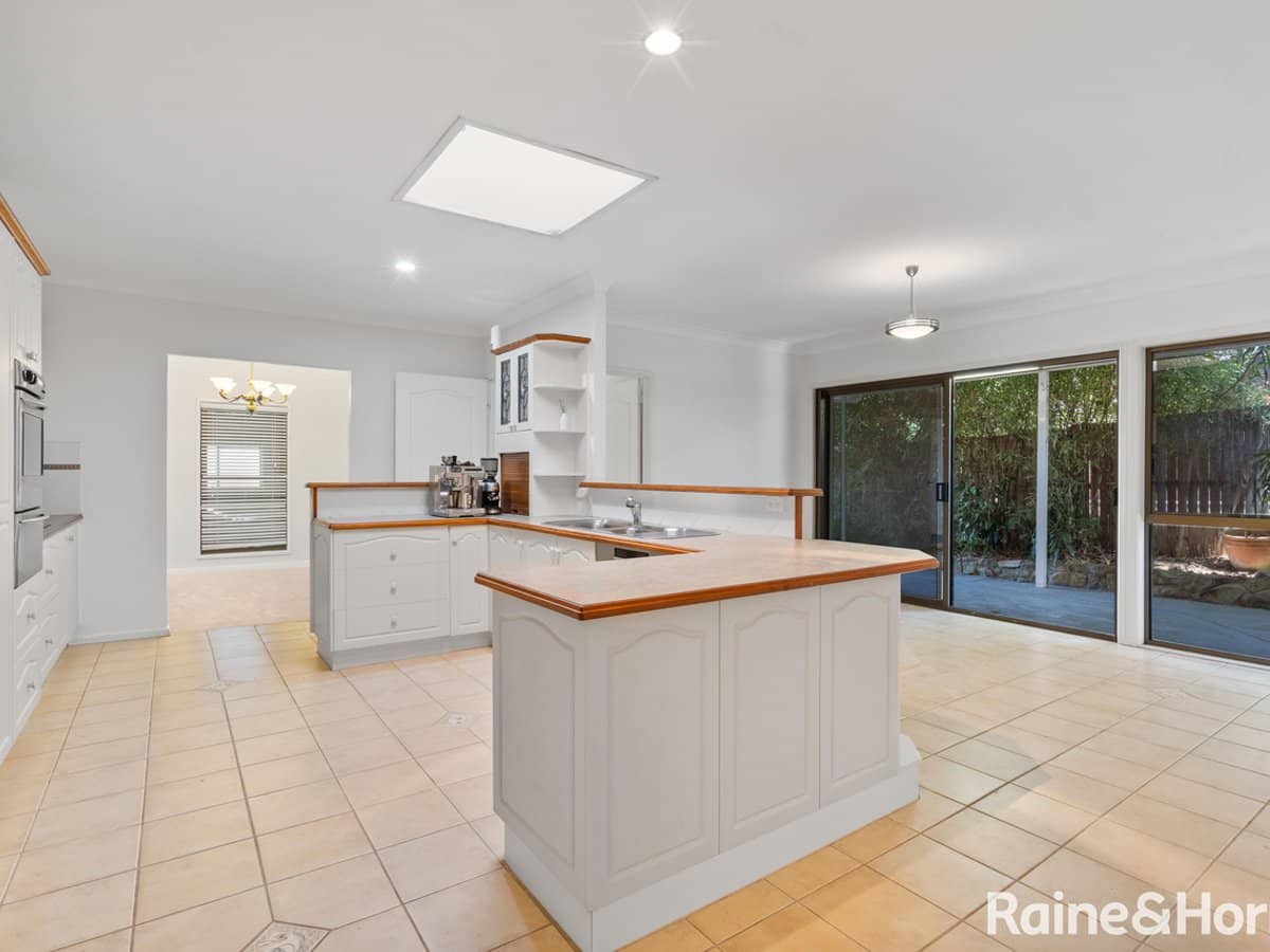 12 Nandala Drive, TANAH MERAH - Thumbnail 3