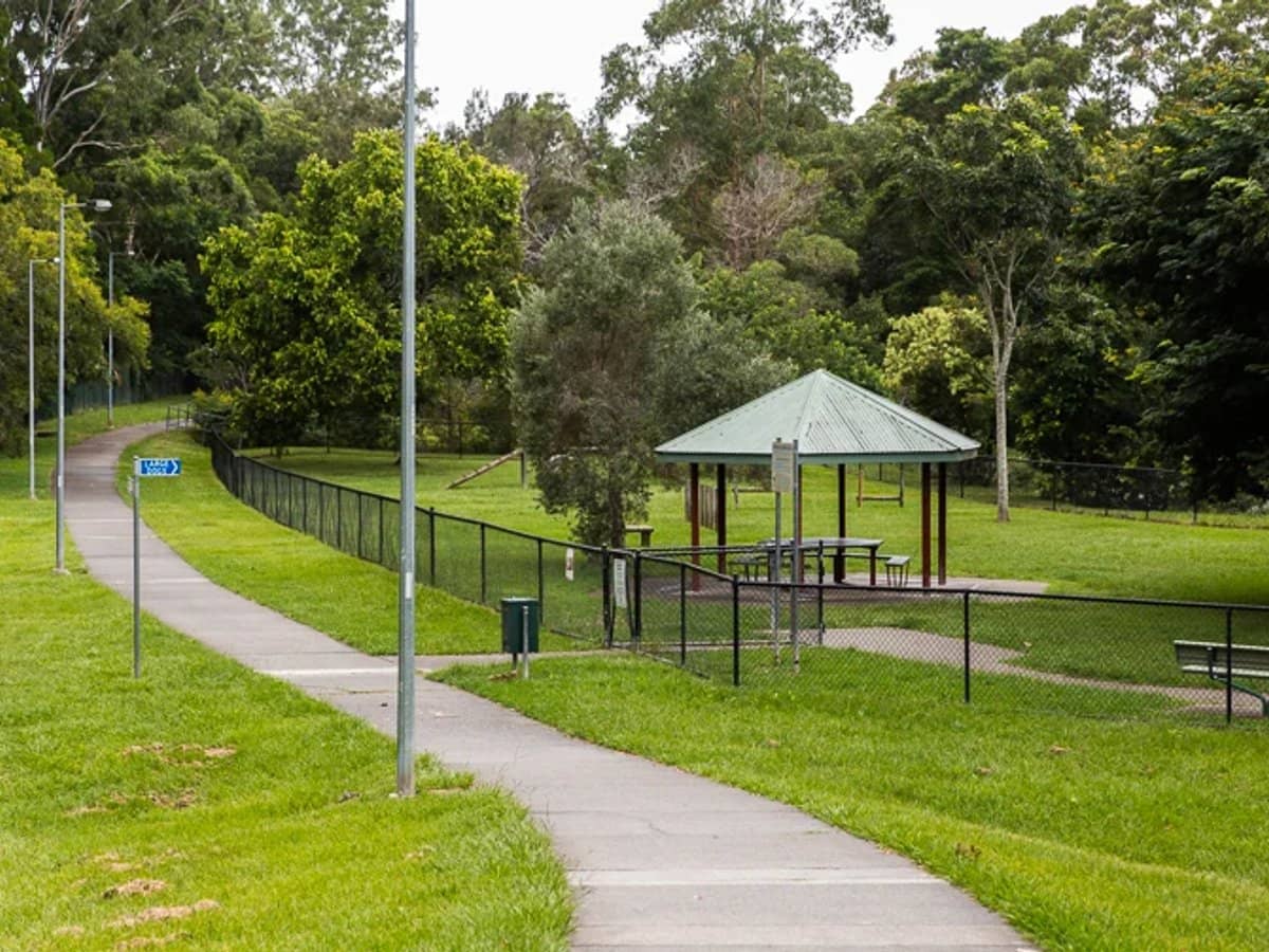 12 Nandala Drive, TANAH MERAH - Thumbnail 29