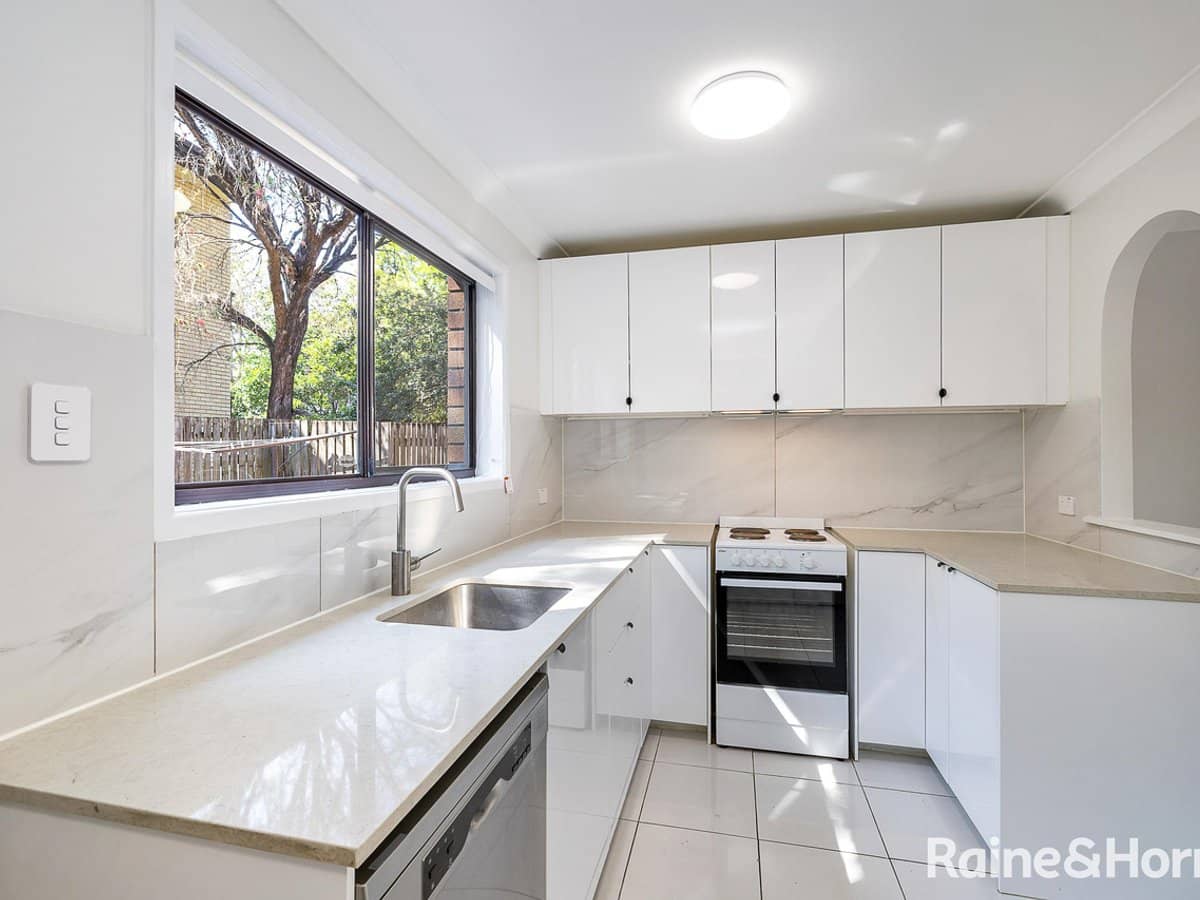 29 Defiance Road, WOODRIDGE - Thumbnail 3