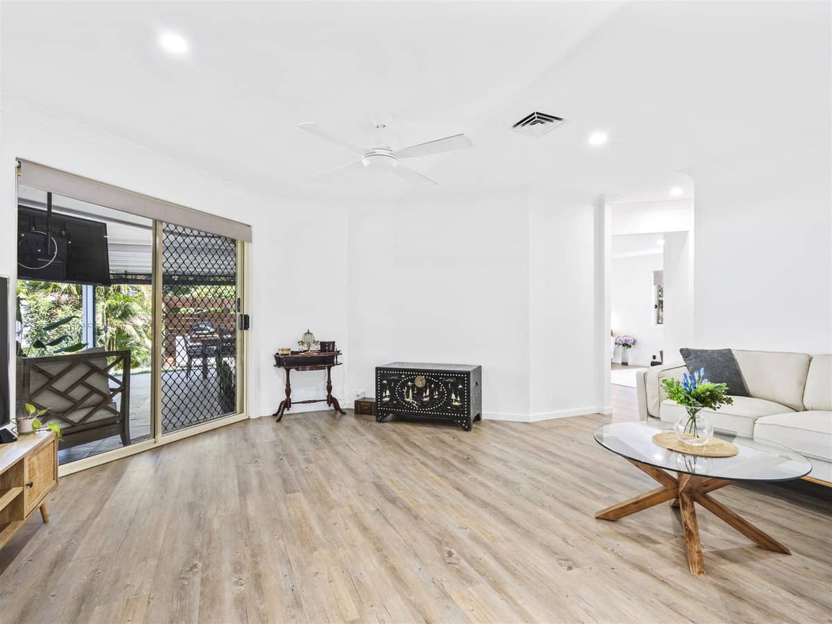 4 Longcove Court, PARKWOOD - Thumbnail 6