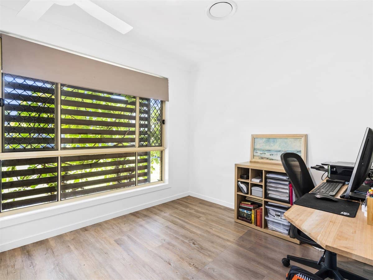 4 Longcove Court, PARKWOOD - Thumbnail 13