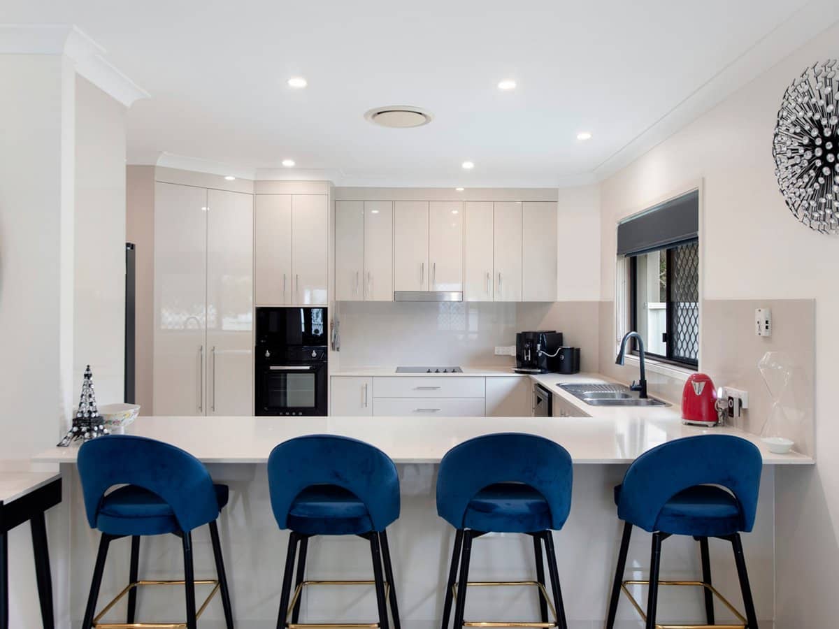 1 Xenia Court, COOMBABAH - Thumbnail 6