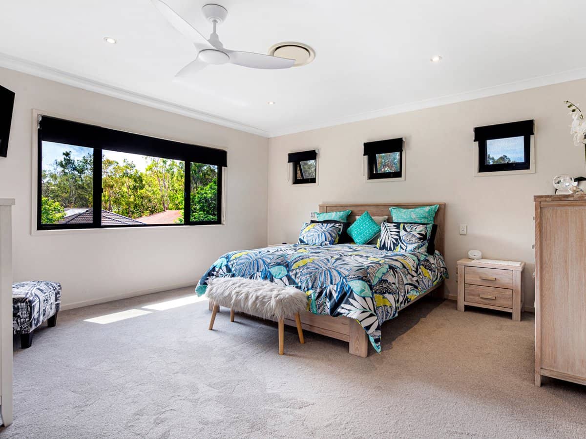 1 Xenia Court, COOMBABAH - Thumbnail 11