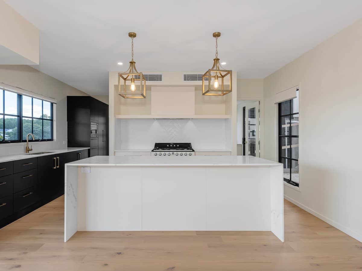 6 Victoire Court, COOMERA WATERS - Thumbnail 5