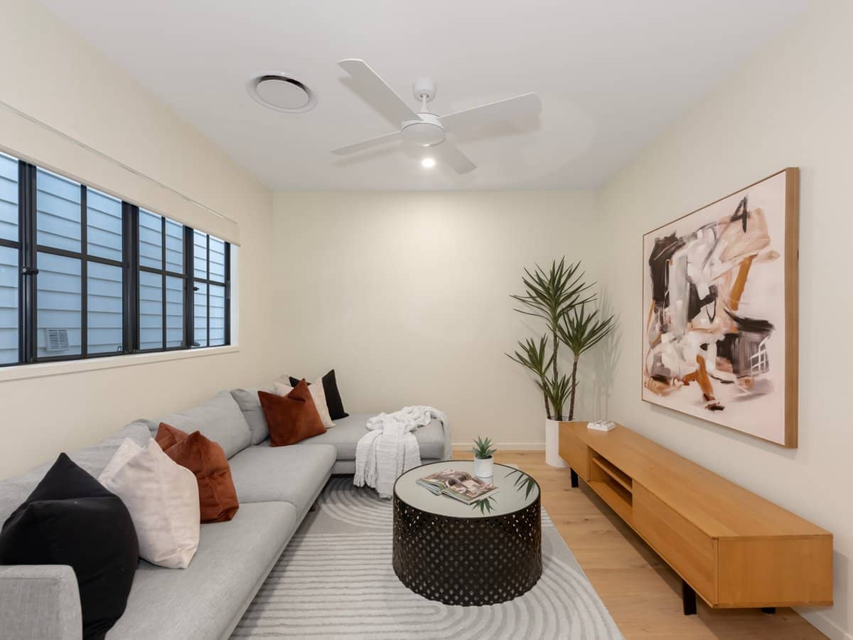 6 Victoire Court, COOMERA WATERS - Thumbnail 8