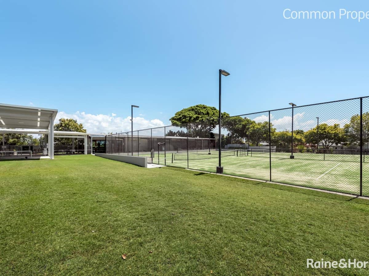 6 Victoire Court, COOMERA WATERS - Thumbnail 16