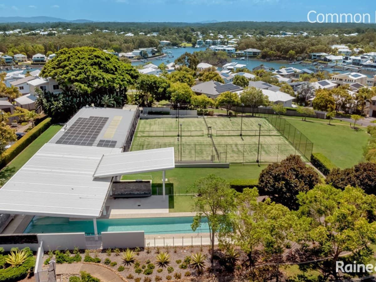 6 Victoire Court, COOMERA WATERS - Thumbnail 18