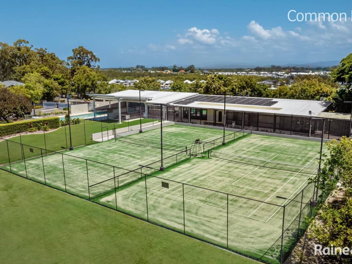 6 Victoire Court, COOMERA WATERS - Thumbnail 19