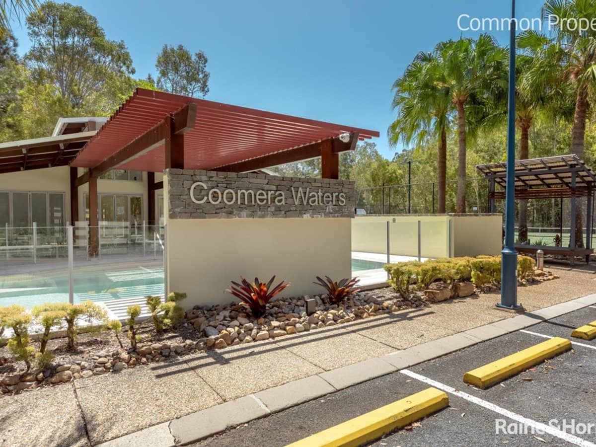 6 Victoire Court, COOMERA WATERS - Thumbnail 20