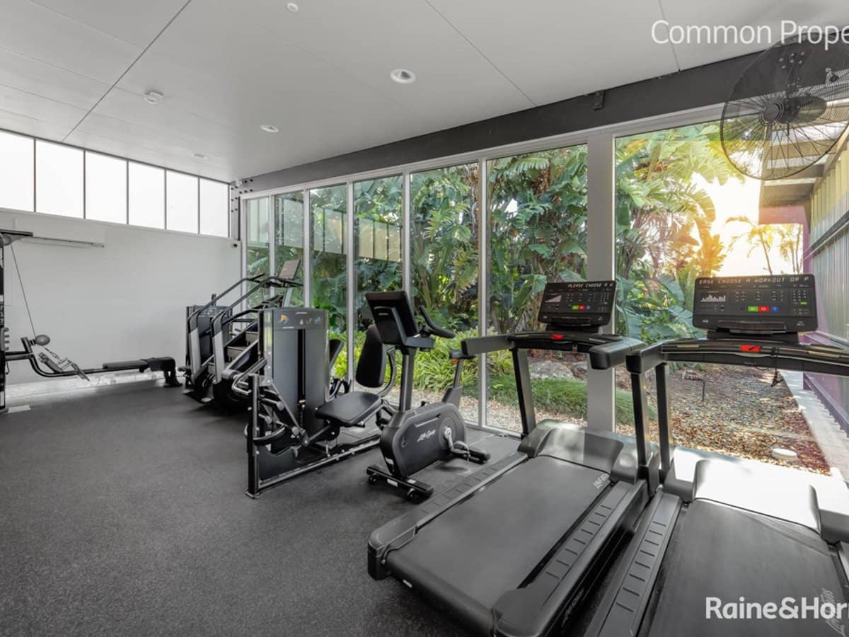 6 Victoire Court, COOMERA WATERS - Thumbnail 26