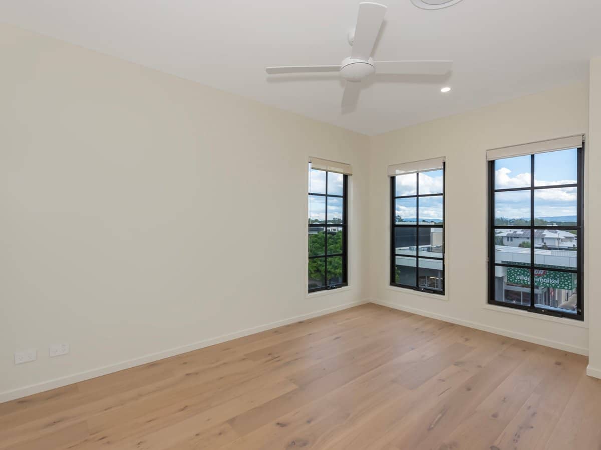 6 Victoire Court, COOMERA WATERS - Thumbnail 31