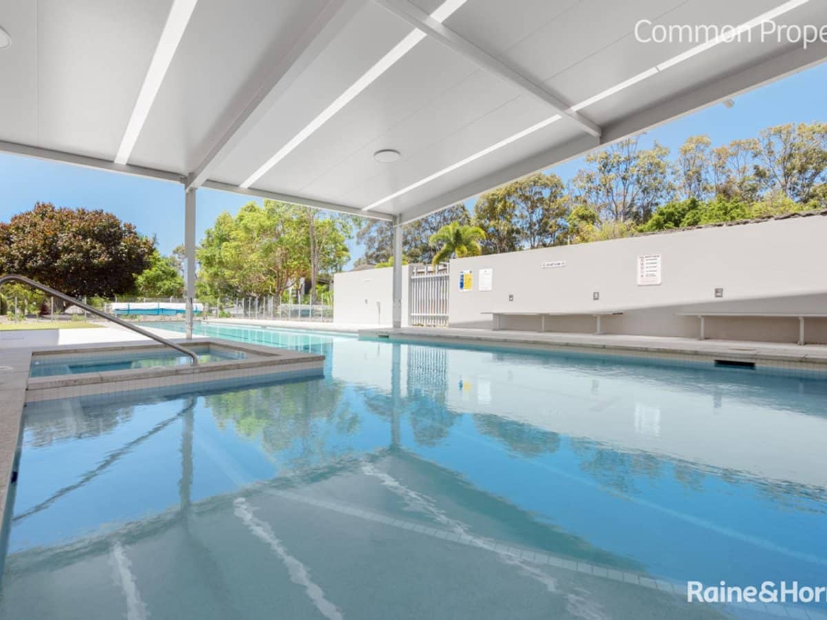 6 Victoire Court, COOMERA WATERS - Thumbnail 17