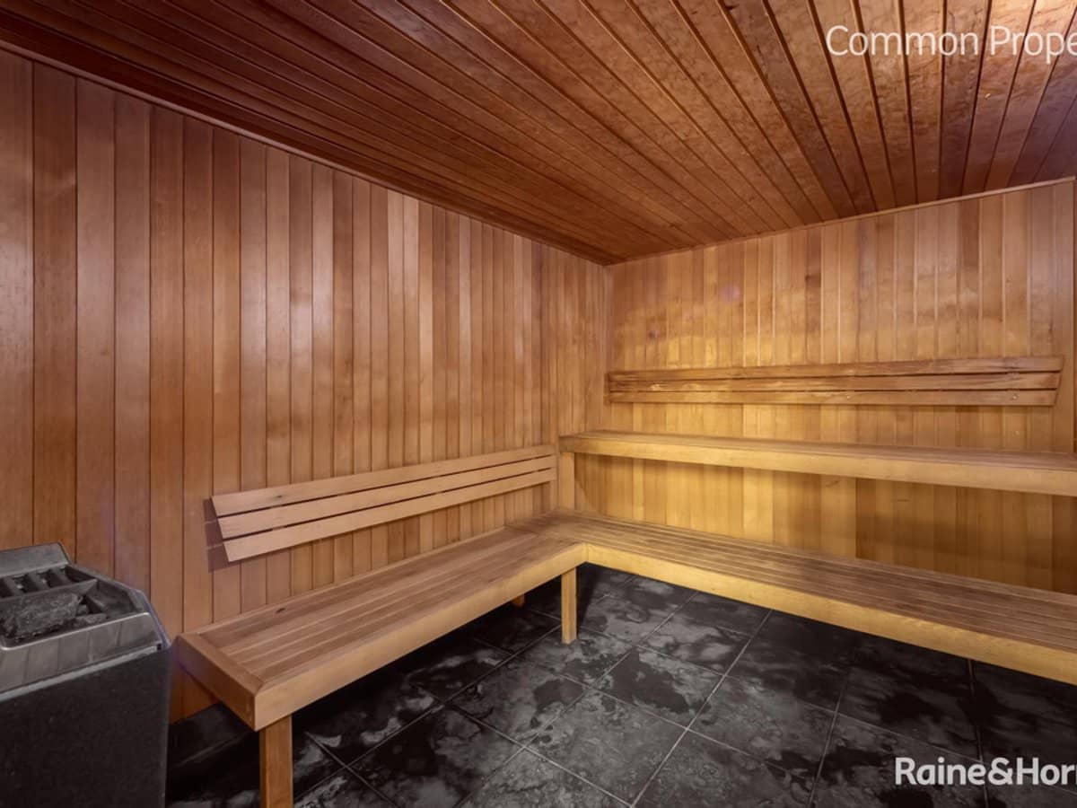 6 Victoire Court, COOMERA WATERS - Thumbnail 27