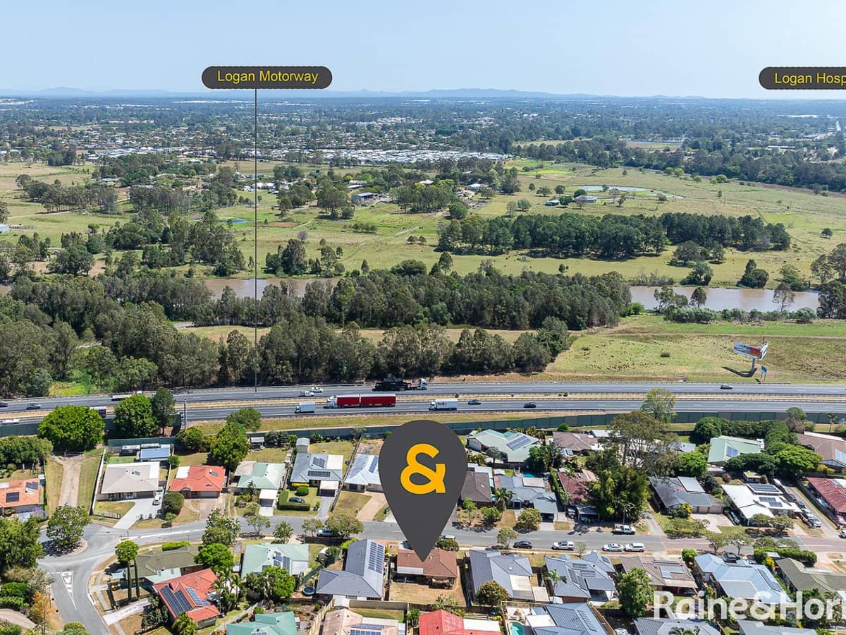 116 Pohon Drive, TANAH MERAH - Thumbnail 15