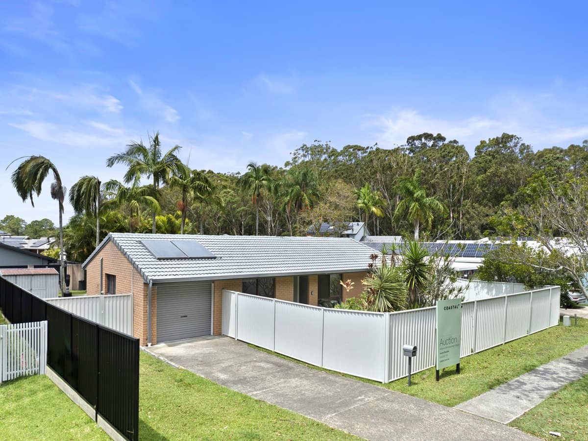 110 Bardon Avenue, MIAMI - Thumbnail 4