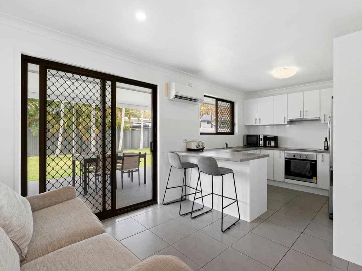 110 Bardon Avenue, MIAMI - Thumbnail 16