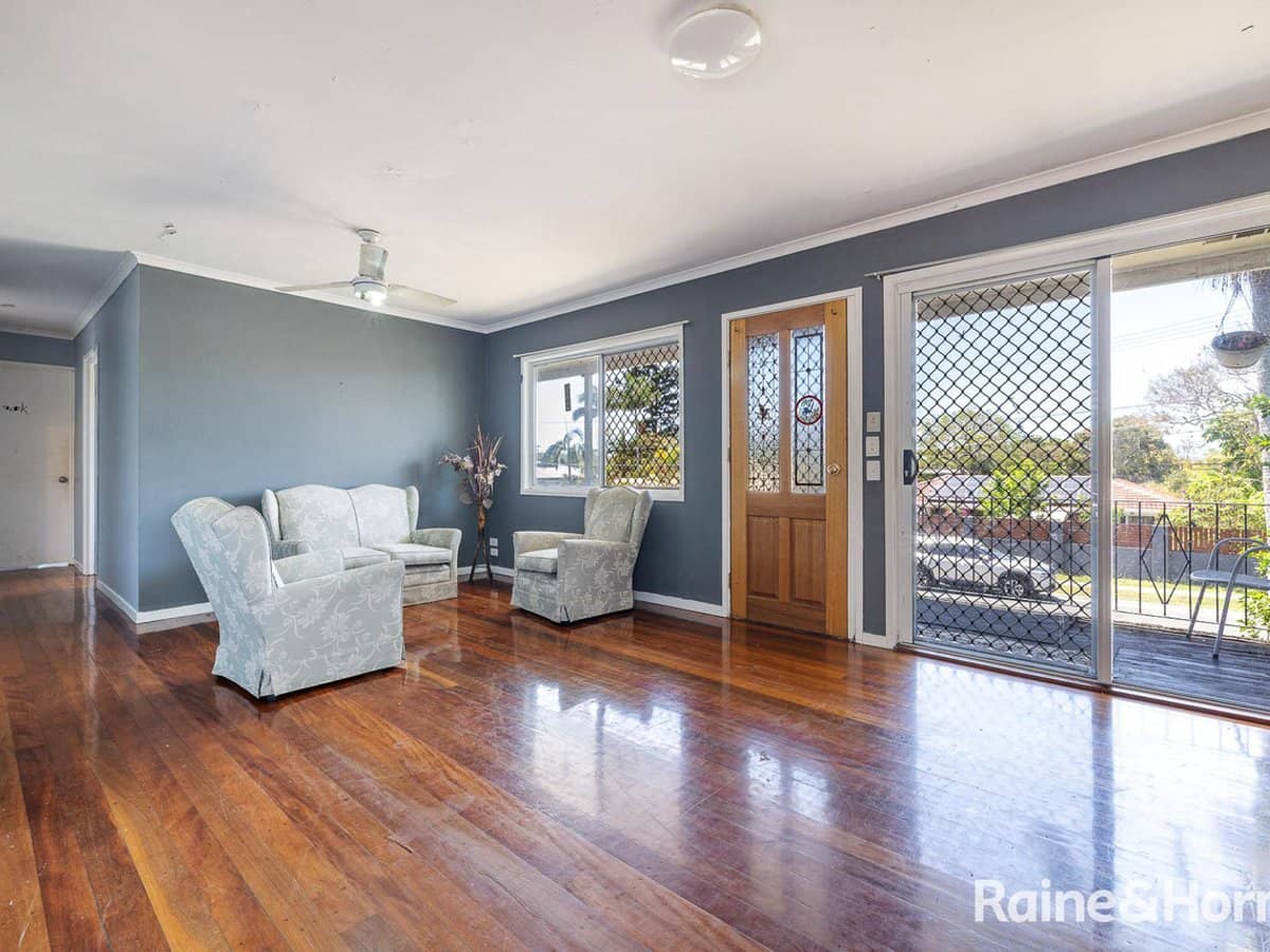 22 Monarch Street, SLACKS CREEK - Thumbnail 3