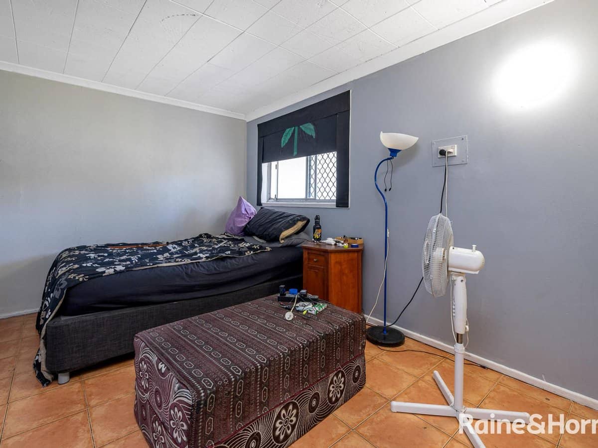 22 Monarch Street, SLACKS CREEK - Thumbnail 15