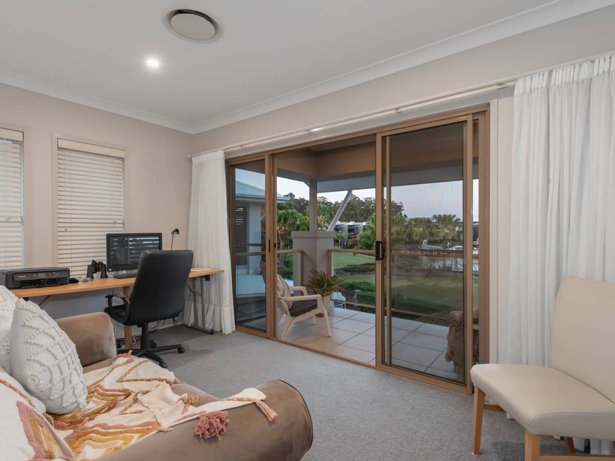 22 Brindabella Close, COOMERA WATERS - Thumbnail 40