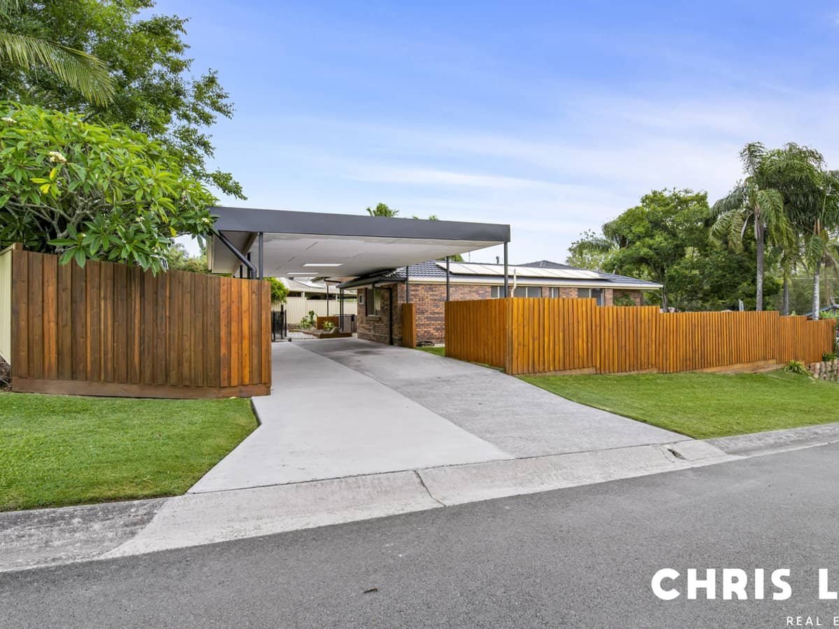 28 Black Diamond Crescent, EDENS LANDING - Thumbnail 18