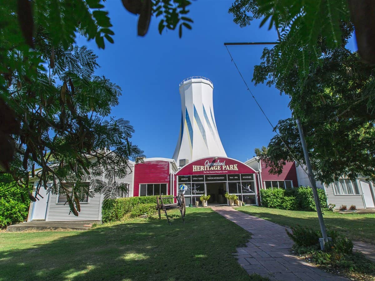 68 Lawrence Street, BILOELA - Thumbnail 7