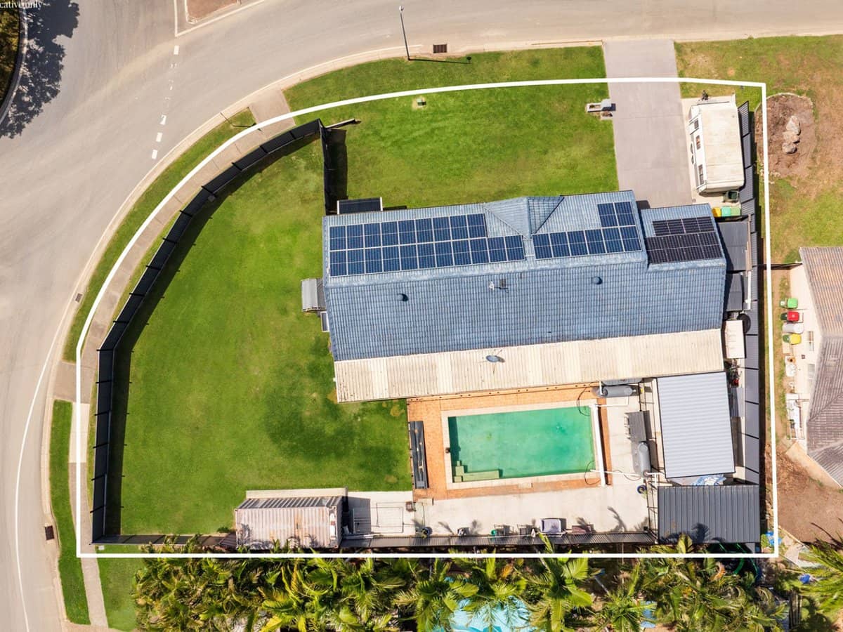 61 Ridgevale Drive, HELENSVALE - Thumbnail 2