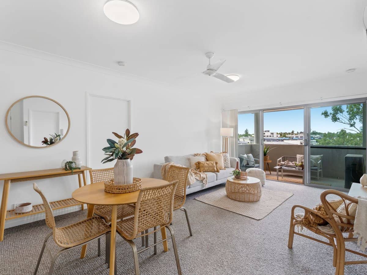 2-4 Elizabeth Street, BEENLEIGH - Thumbnail 1