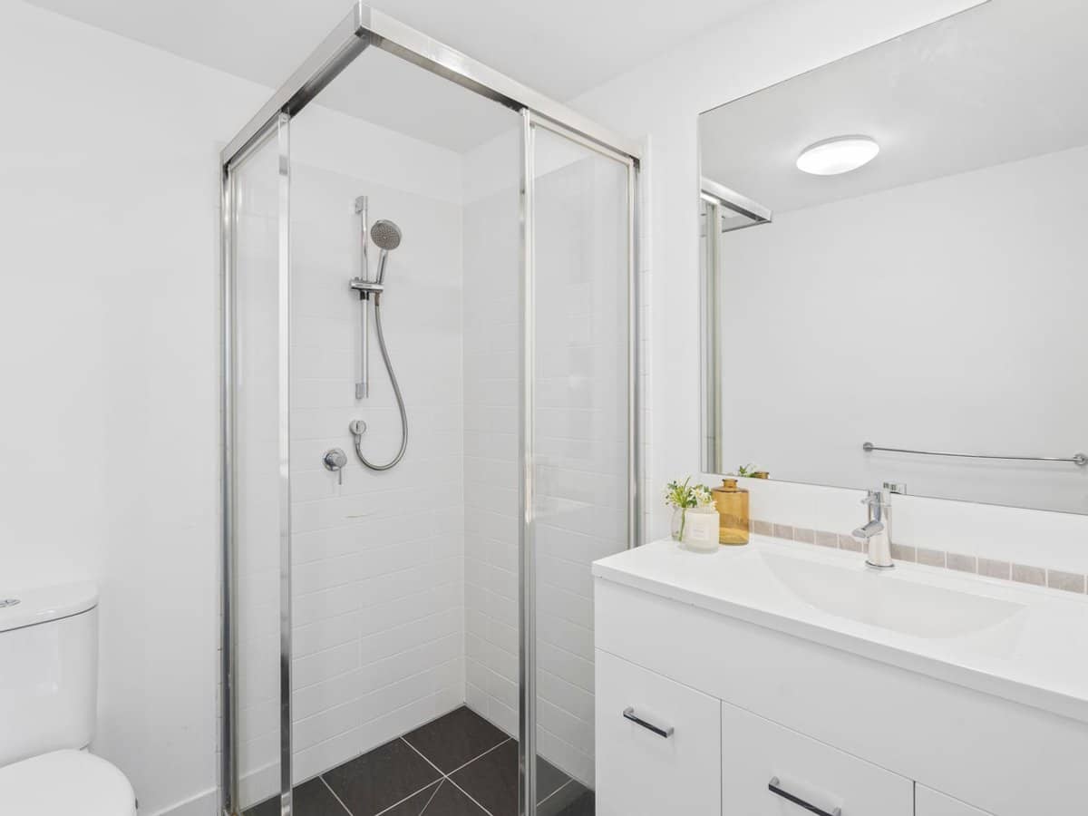 2-4 Elizabeth Street, BEENLEIGH - Thumbnail 9