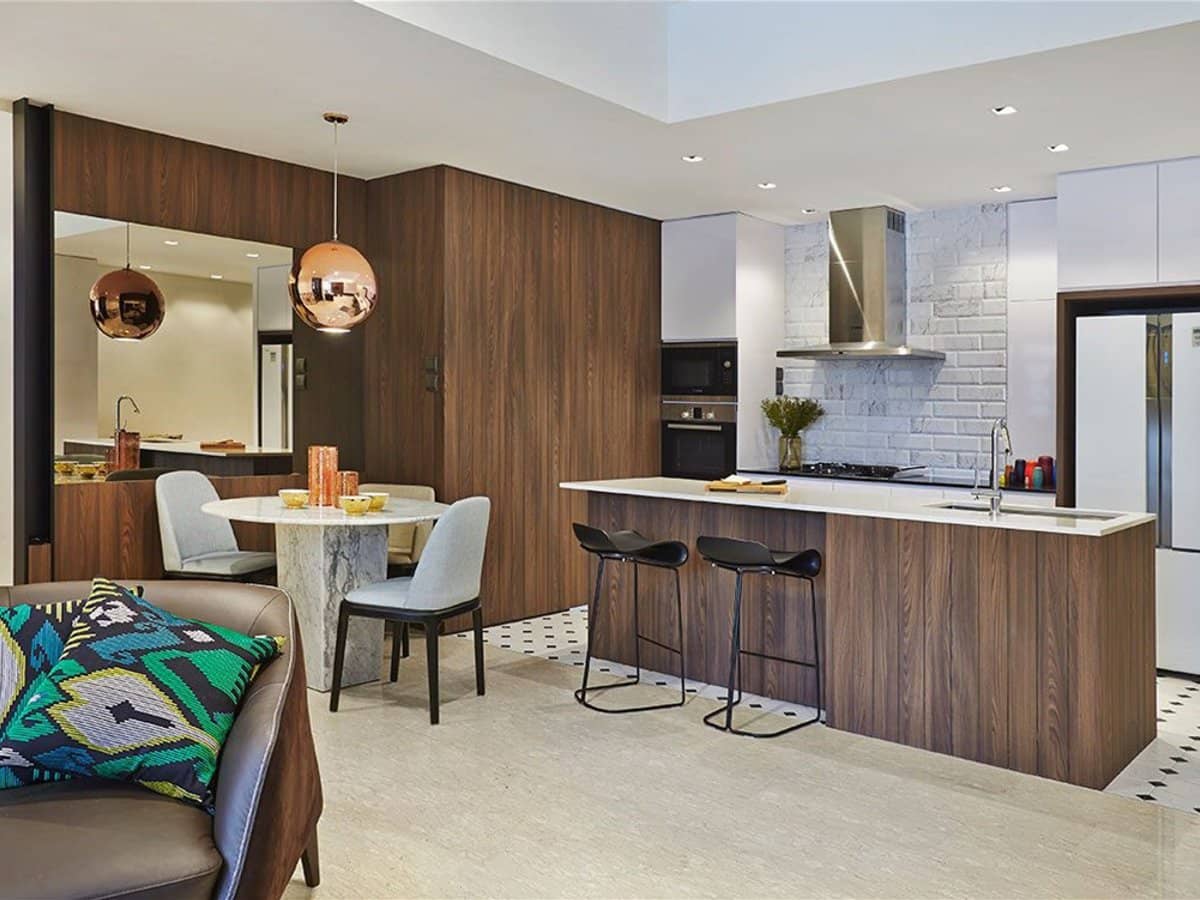 23 South Melbourne Street, SOUTH MELBOURNE - Thumbnail 2