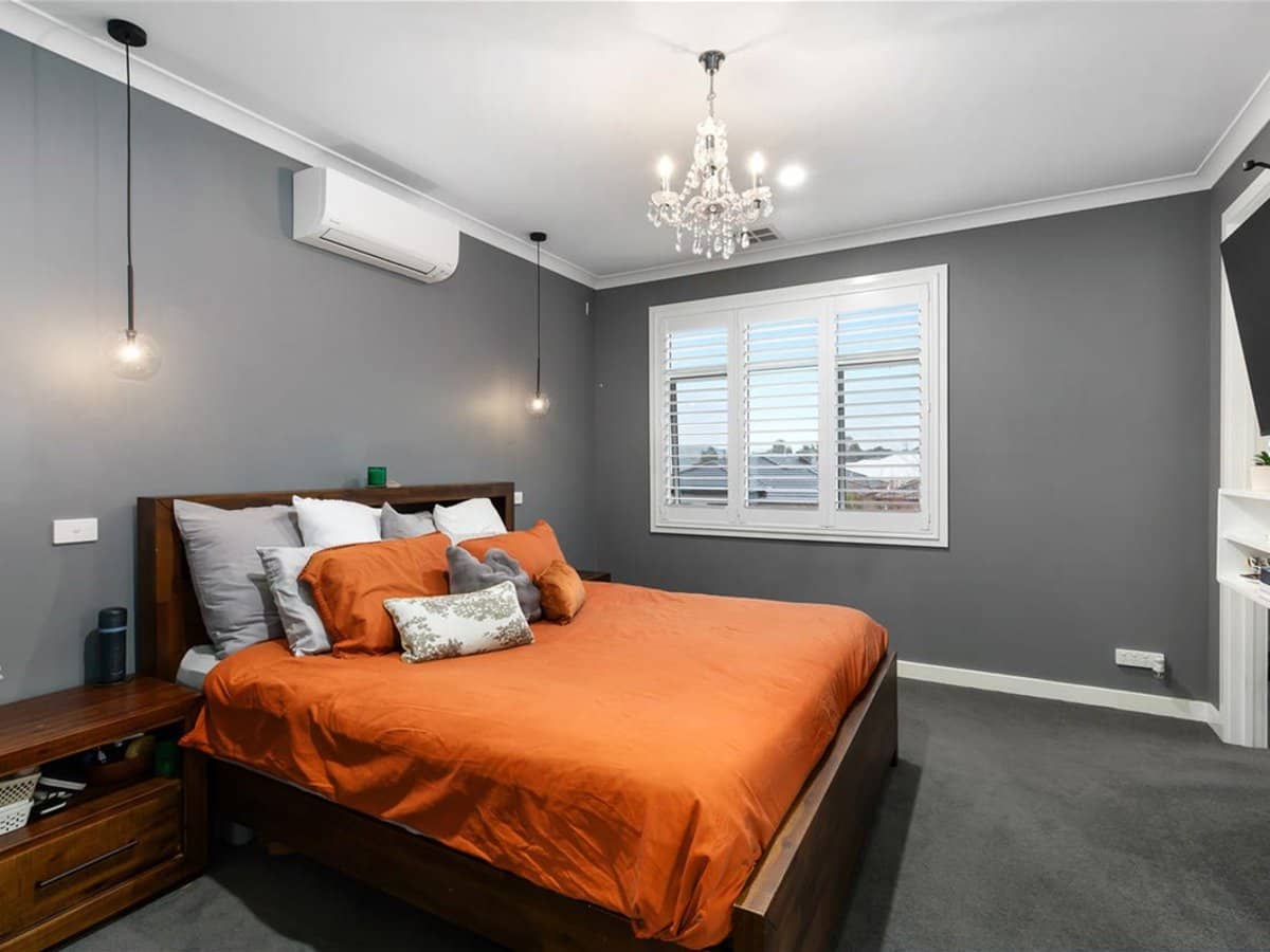 14 Nottinghill Road, MURRUMBA DOWNS - Thumbnail 2