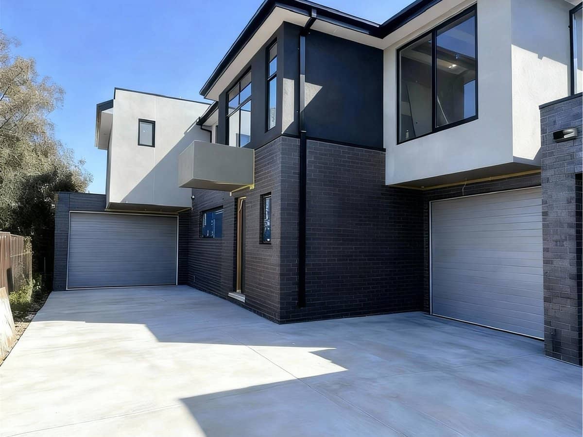 5 Plane Street, THOMASTOWN - Thumbnail 2