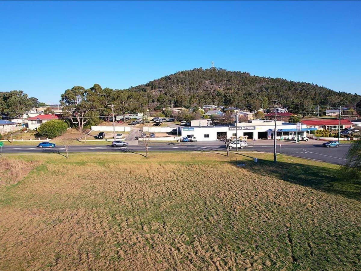 2 Rich Street, STANTHORPE - Thumbnail 1