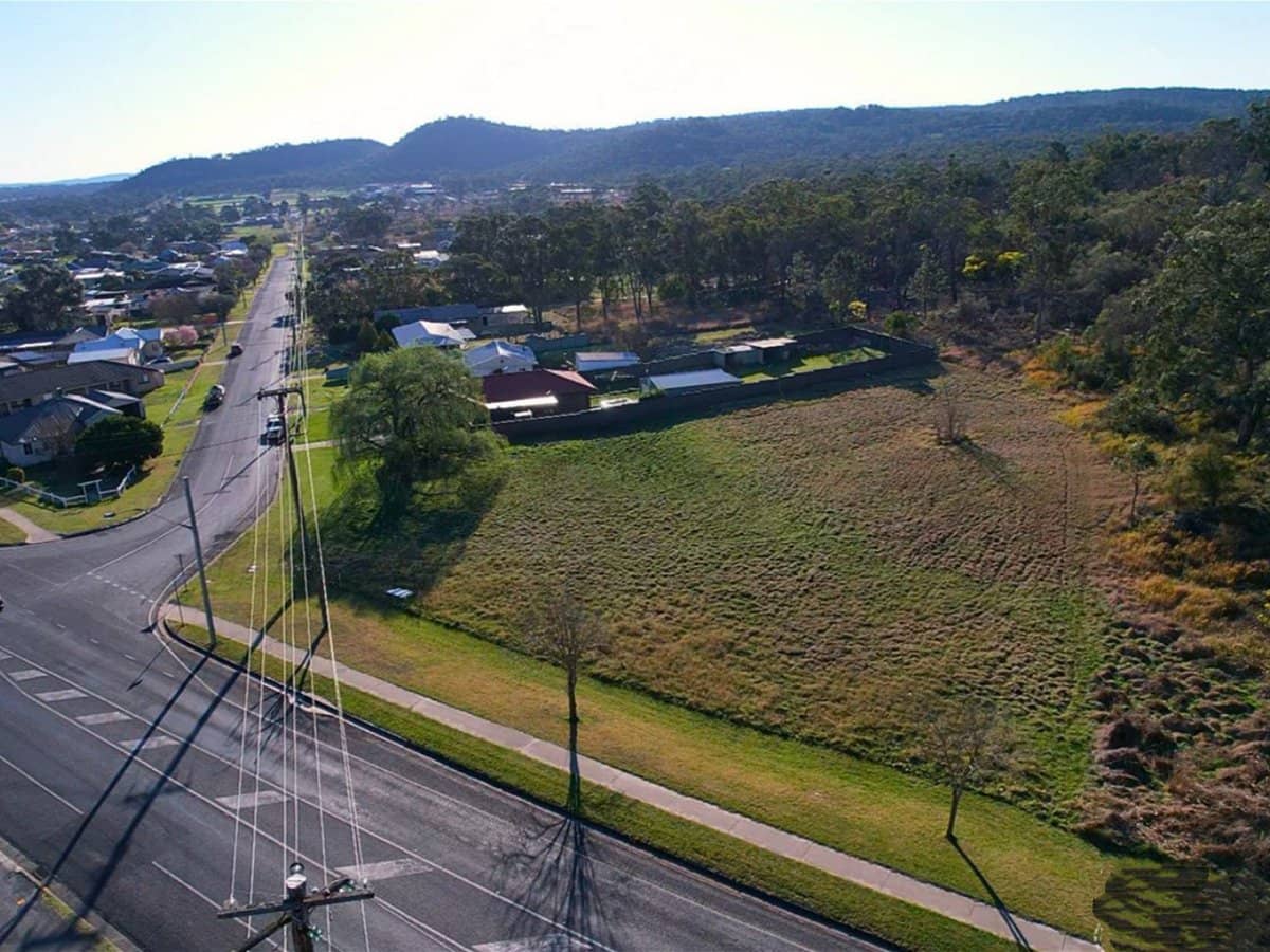 2 Rich Street, STANTHORPE - Thumbnail 3