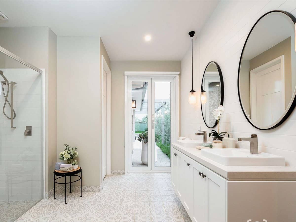 270 Bulban Road,, WERRIBEE - Thumbnail 3