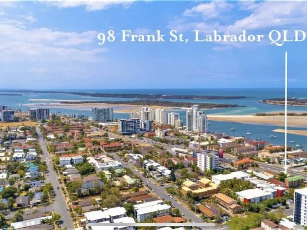 96-98 Frank Street, LABRADOR - Thumbnail 2