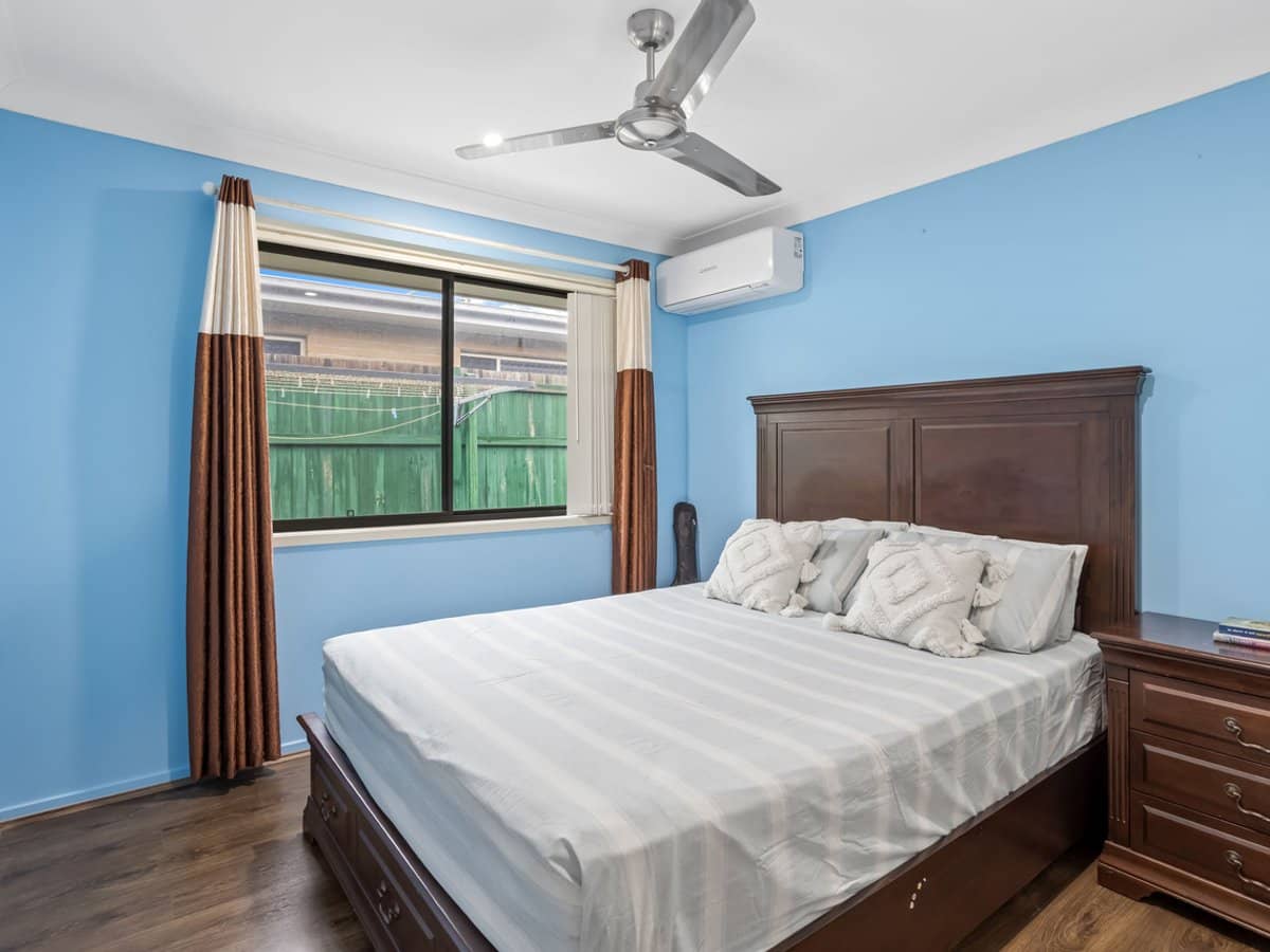 12 Hazel Street, PIMPAMA - Thumbnail 9