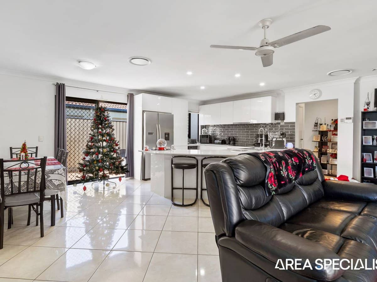 9/19 Yaun Street, COOMERA - Thumbnail 2