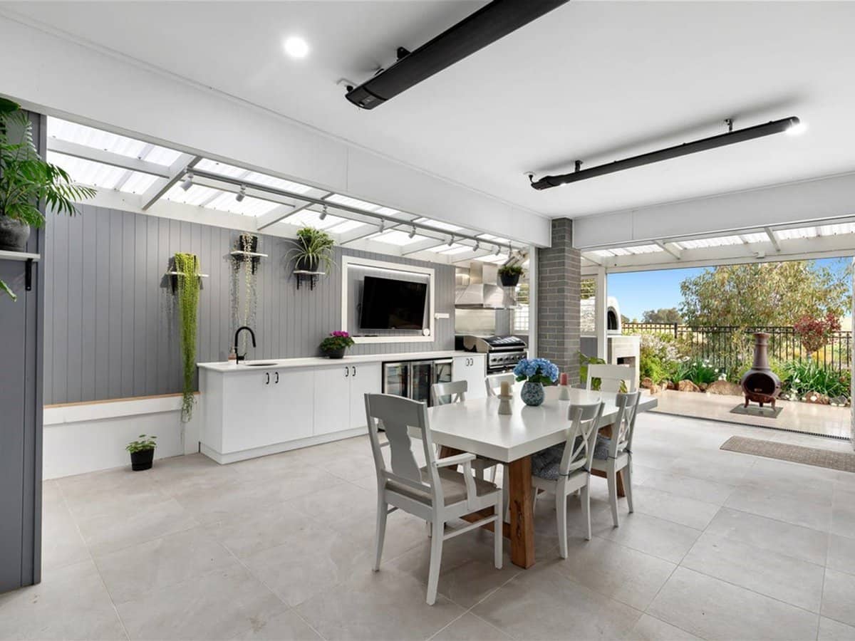 1936 Shelterbelt Ave, MELTON SOUTH - Thumbnail 9